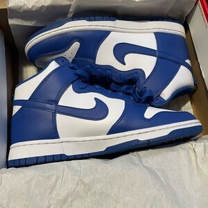 Nike dunk high retro